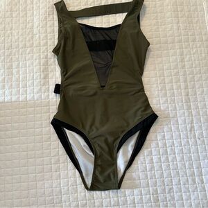 Cupshe swimsuit one piece